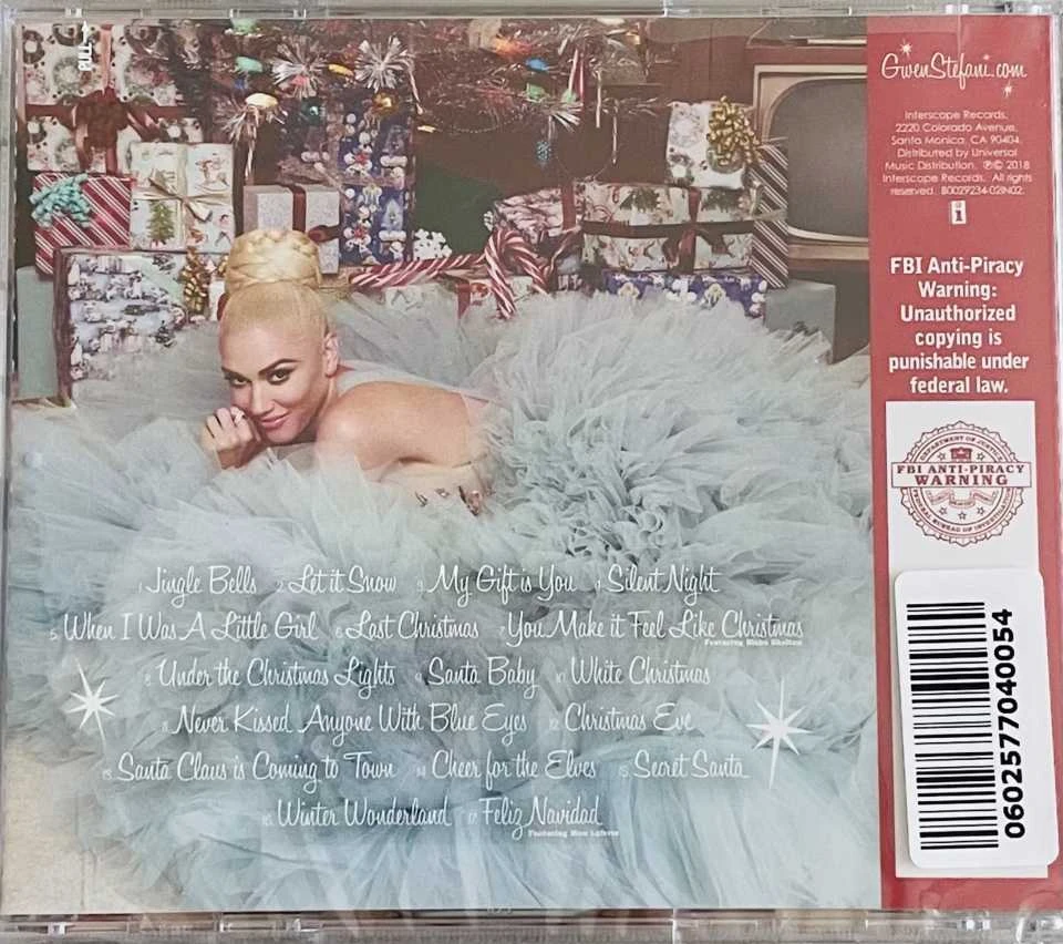 Gwen Stefani – You Make It Feel Like Christmas CD