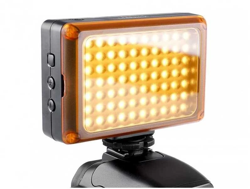 LED šviestuvas - prožektorius YongNuo YN-0906 II