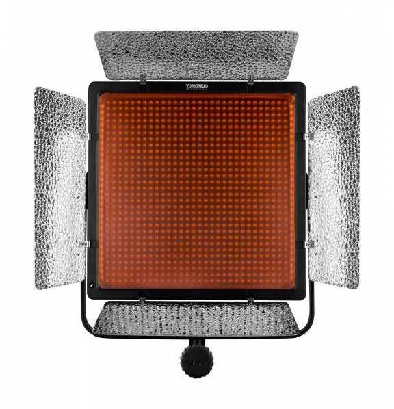 LED šviestuvas YongNuo YN-900 II 3200-5500K