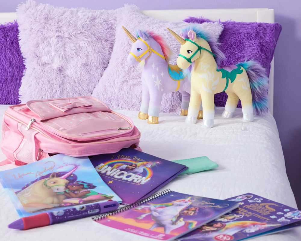 Usorteret Unicorn Academy Vienaragio akademija - Vienaragio akademijos pliušinis lapelis - (6067597)