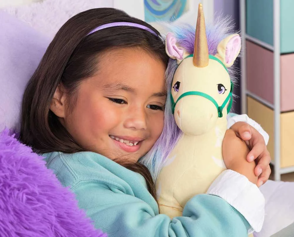 Usorteret Unicorn Academy Vienaragio akademija - Vienaragio akademijos pliušinis lapelis - (6067597)