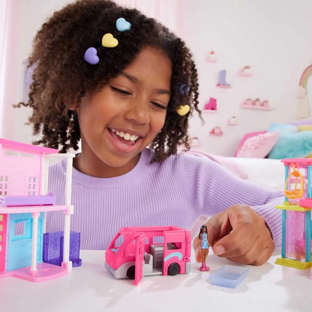 Mattel Mini Barbie Land Tourist Doll + Camper Van ZA6038 C