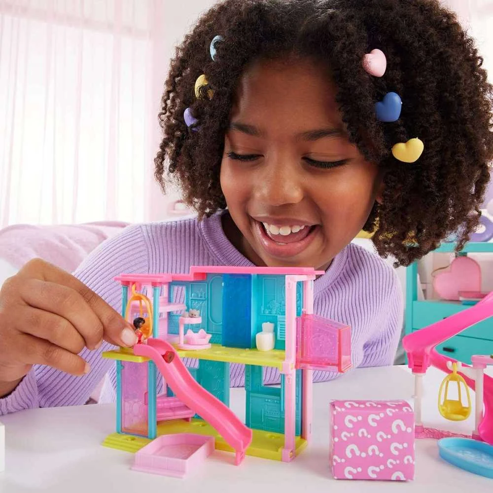 Mattel Barbės mini svajonių namelis su staigmena HYF44 HYF46