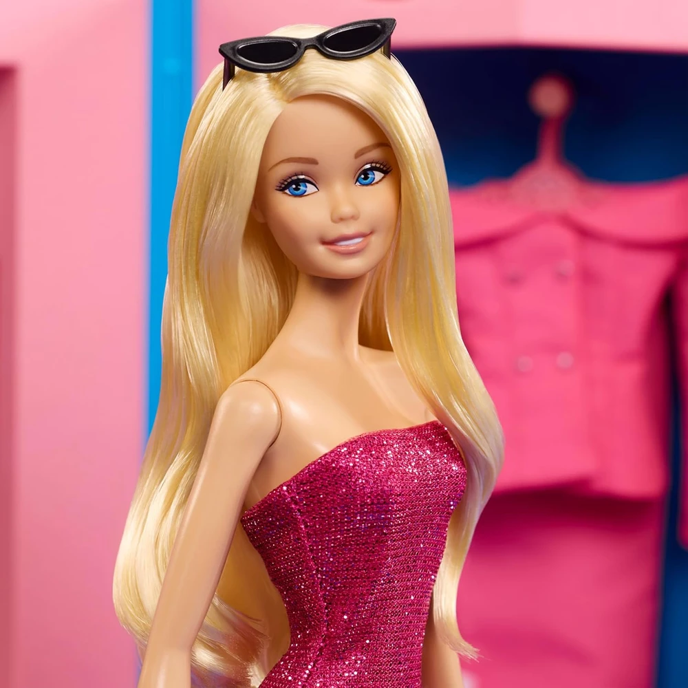 Barbie Signature kolekcinė lėlė Deluxe rožiniame komplekte Styled by Andrew Mukamal Day to Night