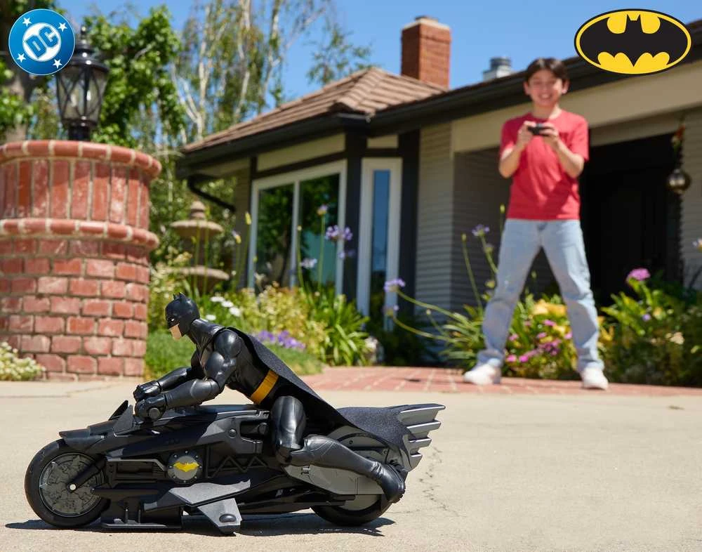 Spin Master BATMAN RC transporto priemonė su figūrėle Batcycle, 6072896