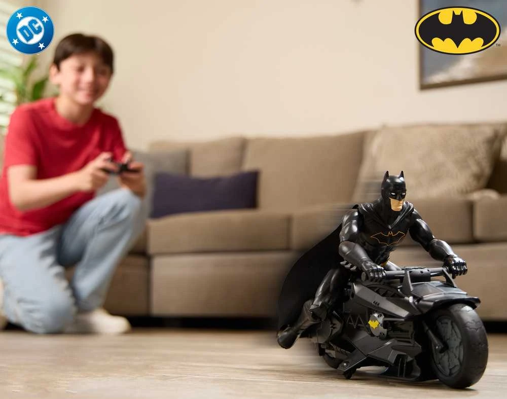 Spin Master BATMAN RC transporto priemonė su figūrėle Batcycle, 6072896