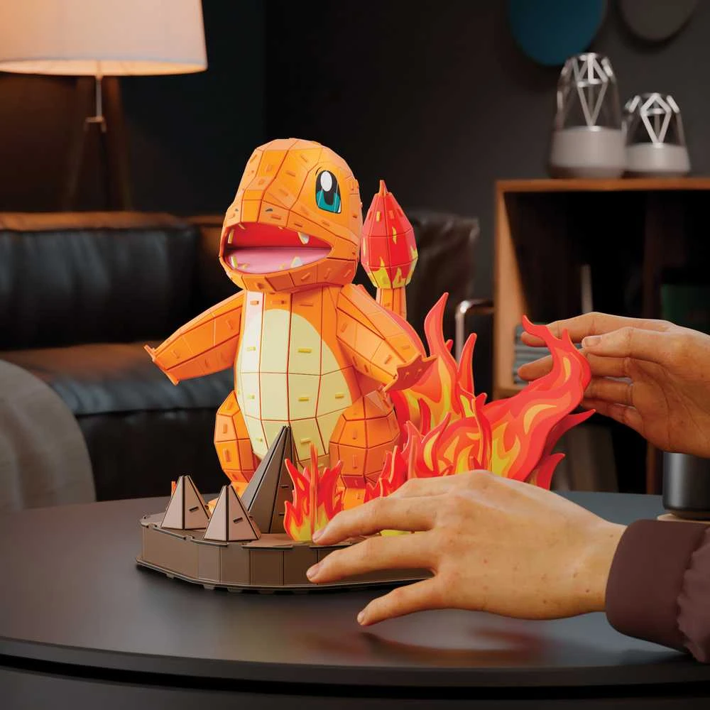 Nezatříděno „Puzzle 4D“ statyti „Pokemon Charmander“ 3D modelius surinkimui
