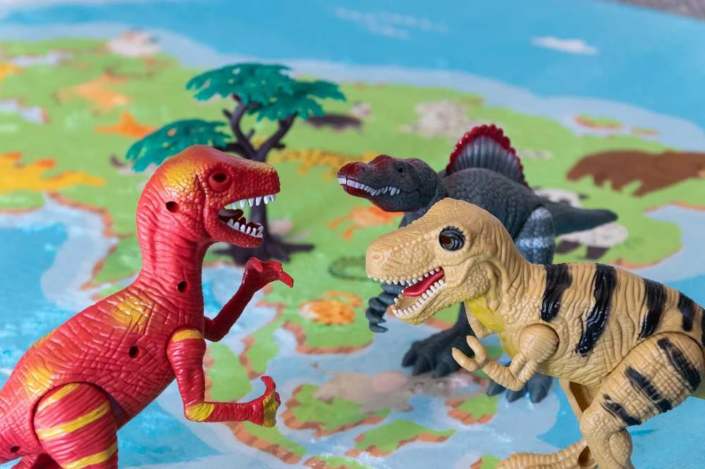 Norimpex Dinozaurų interaktyvios figūrėlės Rinkinys Judantis garsas Šviesa Riaumojimas 22 cm Spinosaurus Tyrannosaurus Velociraptor 3 vnt.