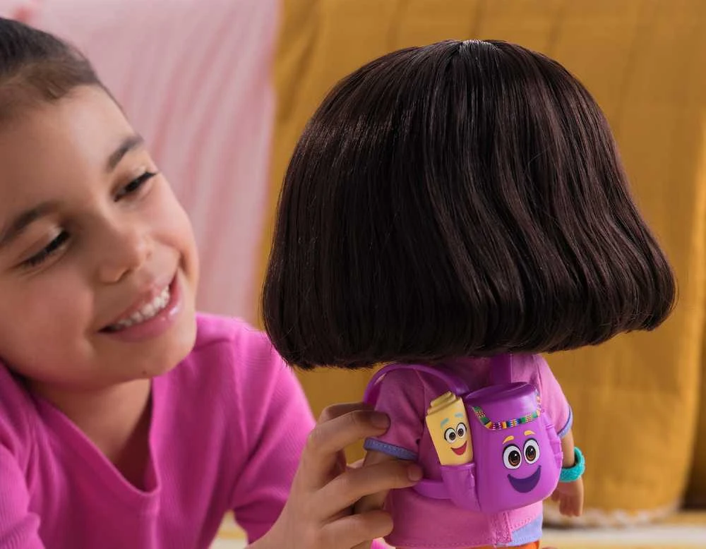 Dora And Friends Lėlė DORA TYRINĖTOJA Dainuok ir tyrinėk (anglų k. / tik garsai)