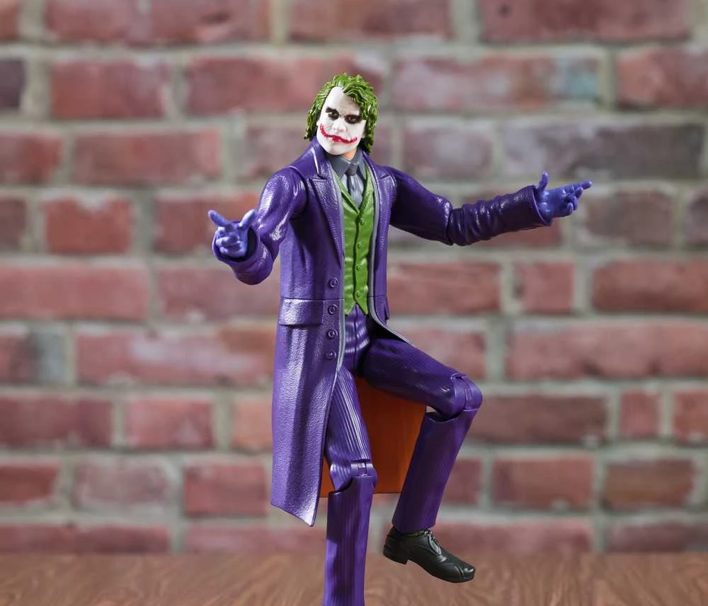 Batman Dark Betmenas – 85-oji Tamsos riterio figūra 30 cm – Džokeris (6071116)