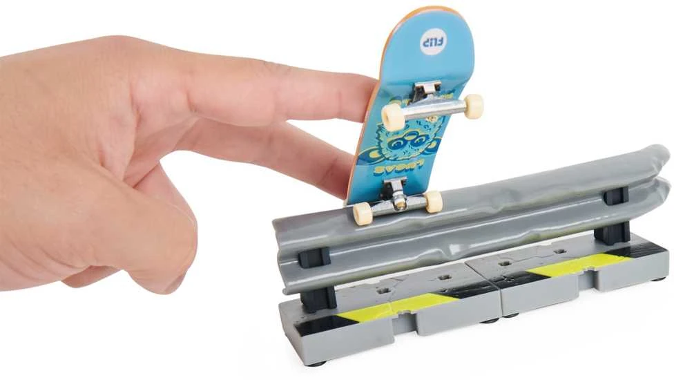 Fingerboard Rinkinys Riedlentė + Przeszkoda 2pak Flip I Grind Vs Series Tech Deck