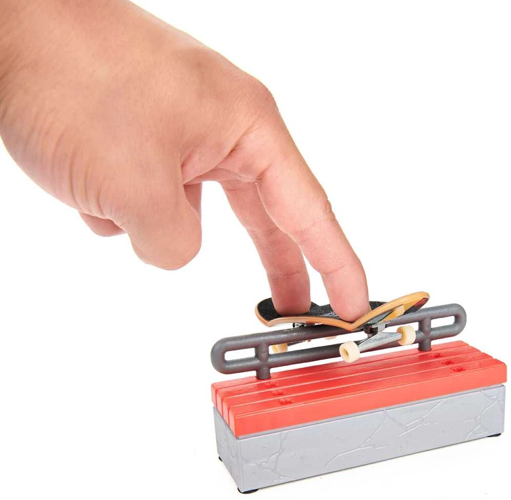 Fingerboard Rinkinys Riedlentė Z Przeszkodą 2pak Chocolate Grind Tech Deck