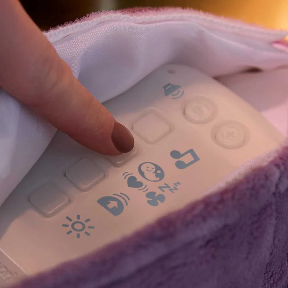 Mattel Violetinė mieganti beždžionėlė - pliušinis žaislas su garsais ir melodijomis