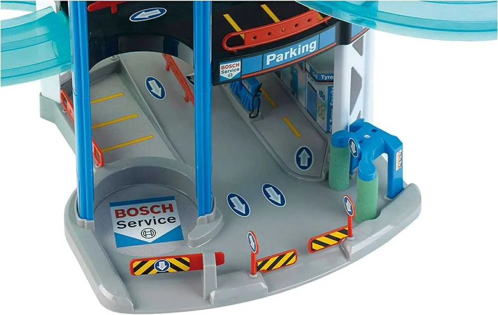 KLEIN BOSCH automobilių stovėjimo aikštelė