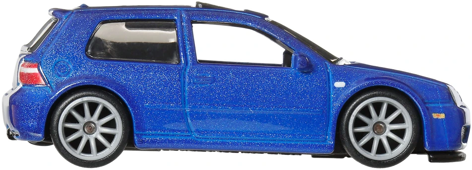 Mattel Hot Wheels Premium komplektas 2 pojazdów 2004 Volkswagen Golf R32 Volkswagen Golf MK7