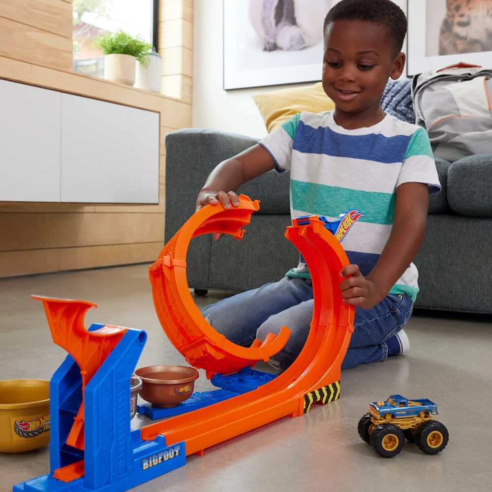 Mattel HOT WHEELS MONSTER TRUCKS rinkinys – Trofėjų iššūkis (JBX64)