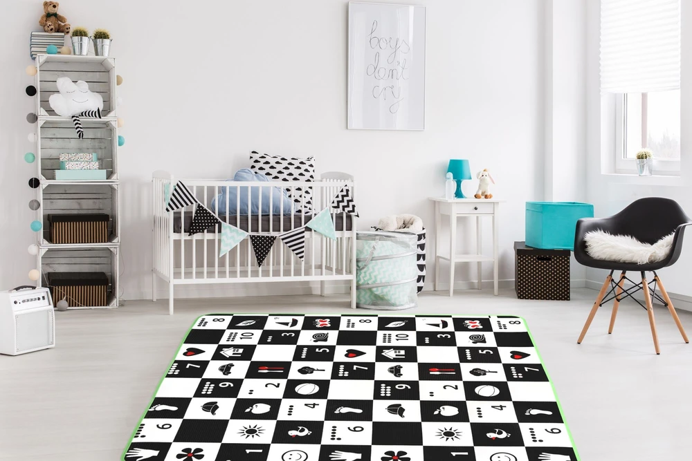 Humbi Foam dvipusis lavinamasis kilimėlis Šachmatų lenta 3in1 Lenkų abėcėlė Skaičiai Kontrastas Paveikslėliai juodai balta 180 x 200 x 1 cm