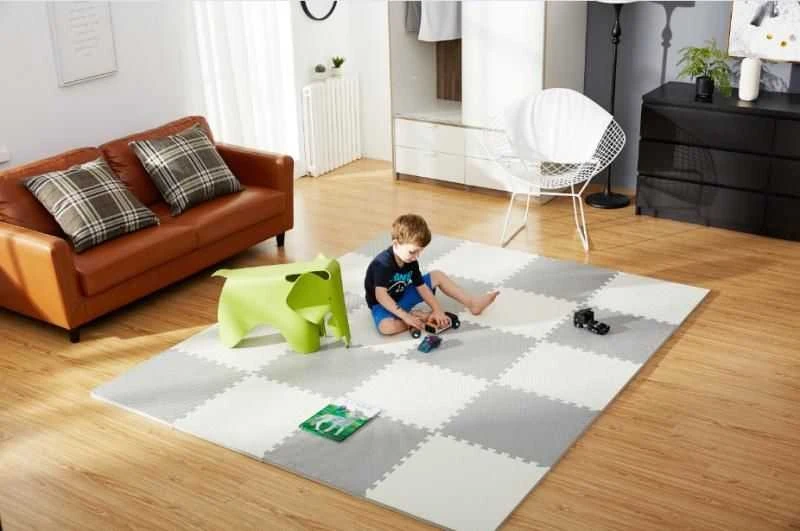 Humbi Foam dėlionės kilimėlis 62x62x1 cm, 4 vnt, kreminės spalvos - pilkas