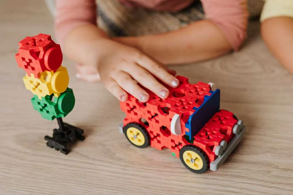Konstruktorius 2in1 kabrioletas ir krovininis automobilis Trefl