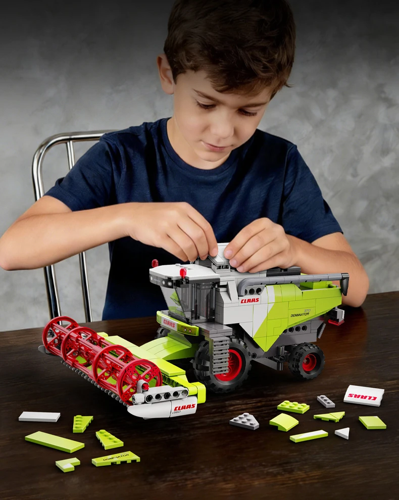 CADA BLOKŲ ŽEMĖS ŪKIO KOMBINANAS CLAAS DOMINATOR 384 ELEMENTS