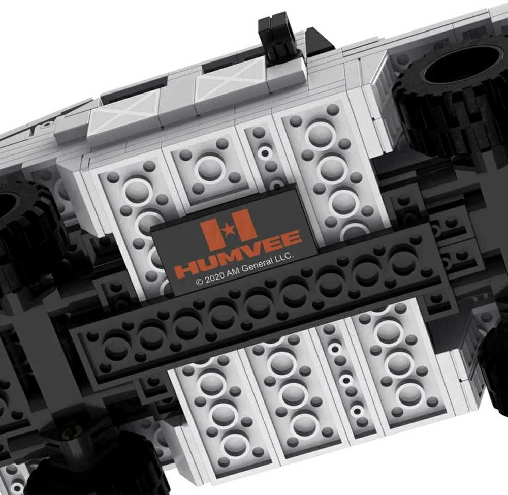 CaDA Construction Blocks mažas automobilis Važiuoklė Humvee balta visureigis 328 dalys