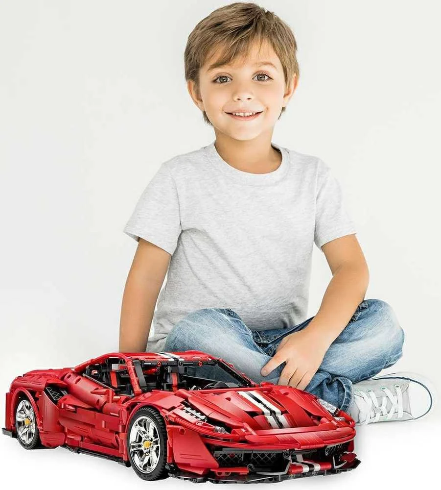 Cada RC Ferrari 488, 3187 vnt.
