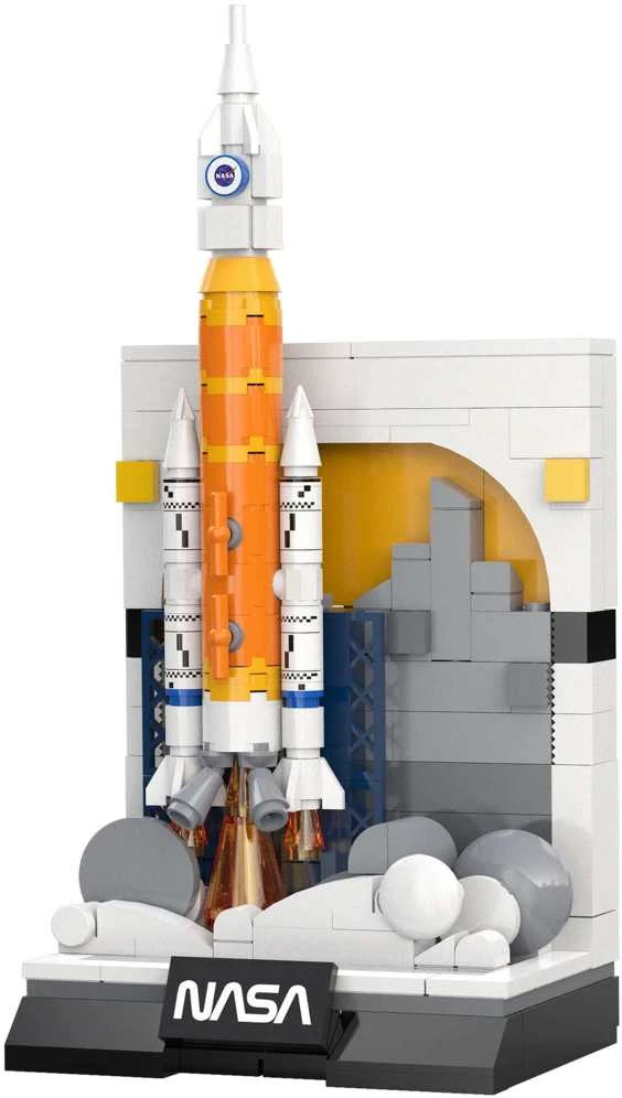 CaDA NASA statybinių blokų paroda SLS Artemis kosminė raketa 197 dienos