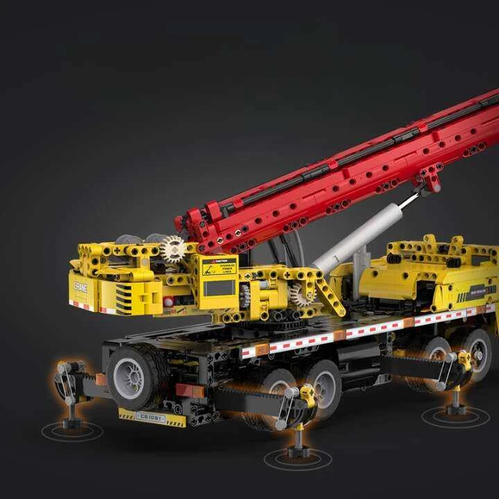 Cada Mobilusis kranas - Double Eagle 1:20 DEC61081W