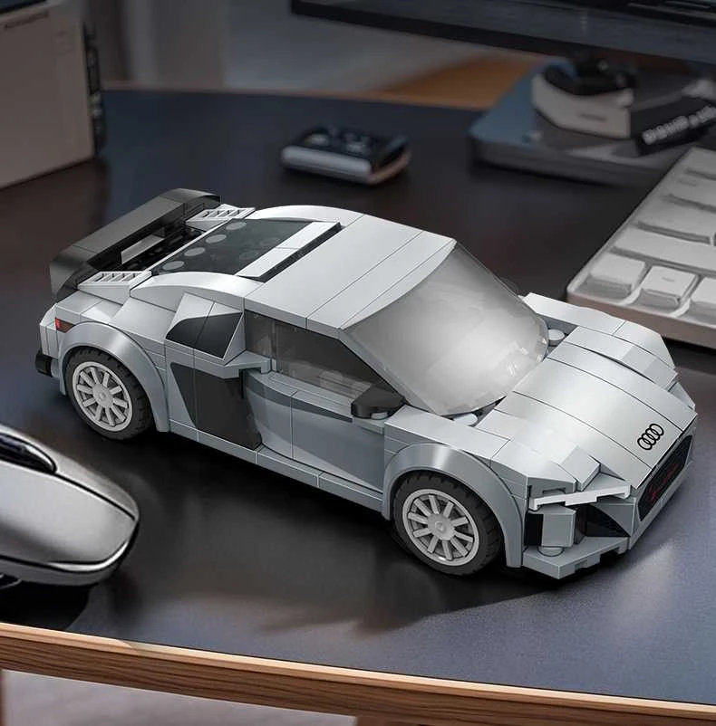 CaDA lenktyninis automobilis Audi R8 kupė sportinis automobilis 199 detalės