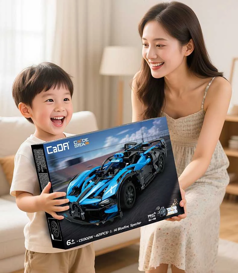 CaDA statybiniai blokai „Racer“ nuotoliniu būdu valdomas lenktyninis automobilis „Bluefire Spectre“ sportinis automobilis, 421 detalė, RC