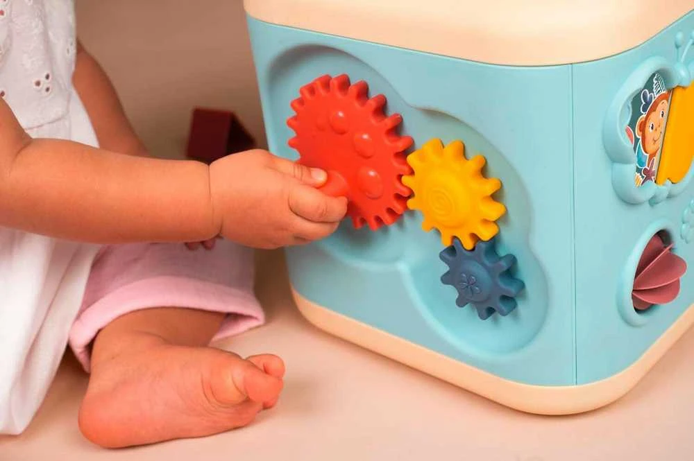 SMOBY Little sensorinė lavinamoji veiklos kubas vaikams