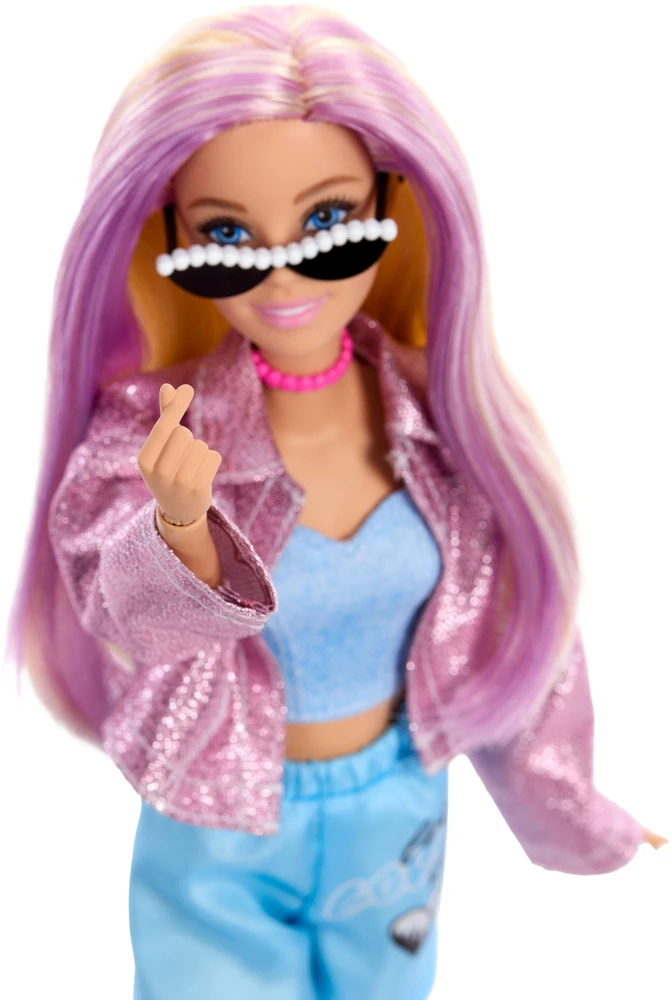 Mattel Lėlė Barbie deluxe su drabužiais ir aksesuarais