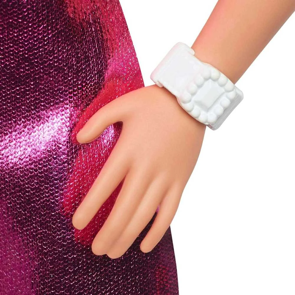 Mattel BARBIE madistė blizgančia rožine suknele (HYT88)