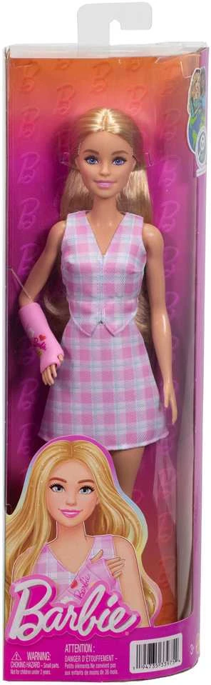 Mattel BARBIE madistė su rankos įtvaru (JJN56)