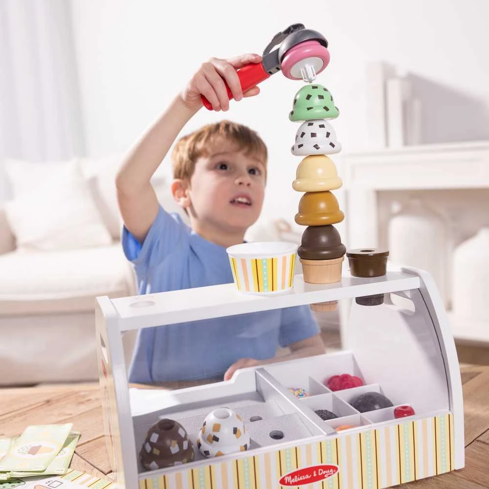 Medinė ledų parduotuvė Rinkinys vaikams Melissa & Doug 3+