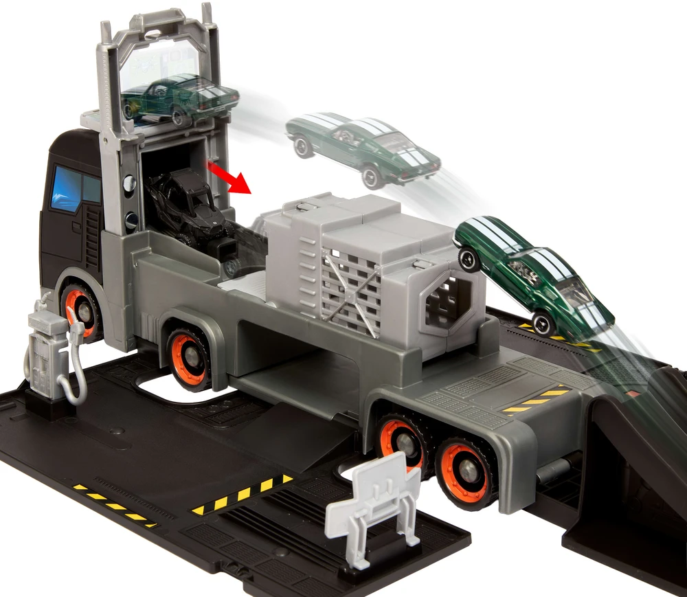 Mattel „Matchbox The Movie“ transformuojanti mobili komandinė bazė Sunkvežimis + sraigtasparnis + 2 transporto priemonės
