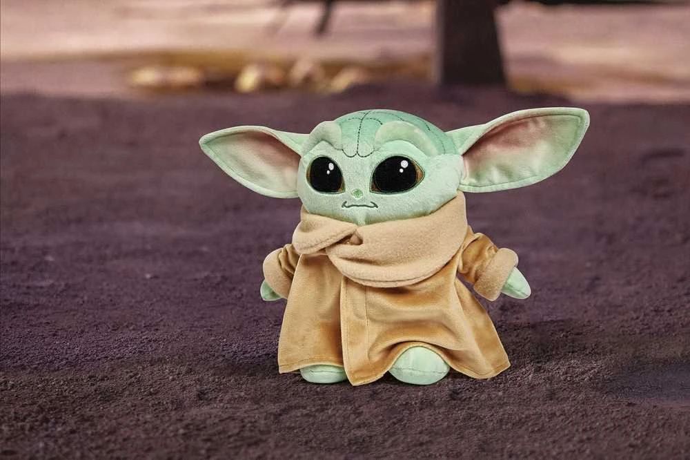 Mattel Disney Madalorian Baby Yoda talismanai, 25 cm