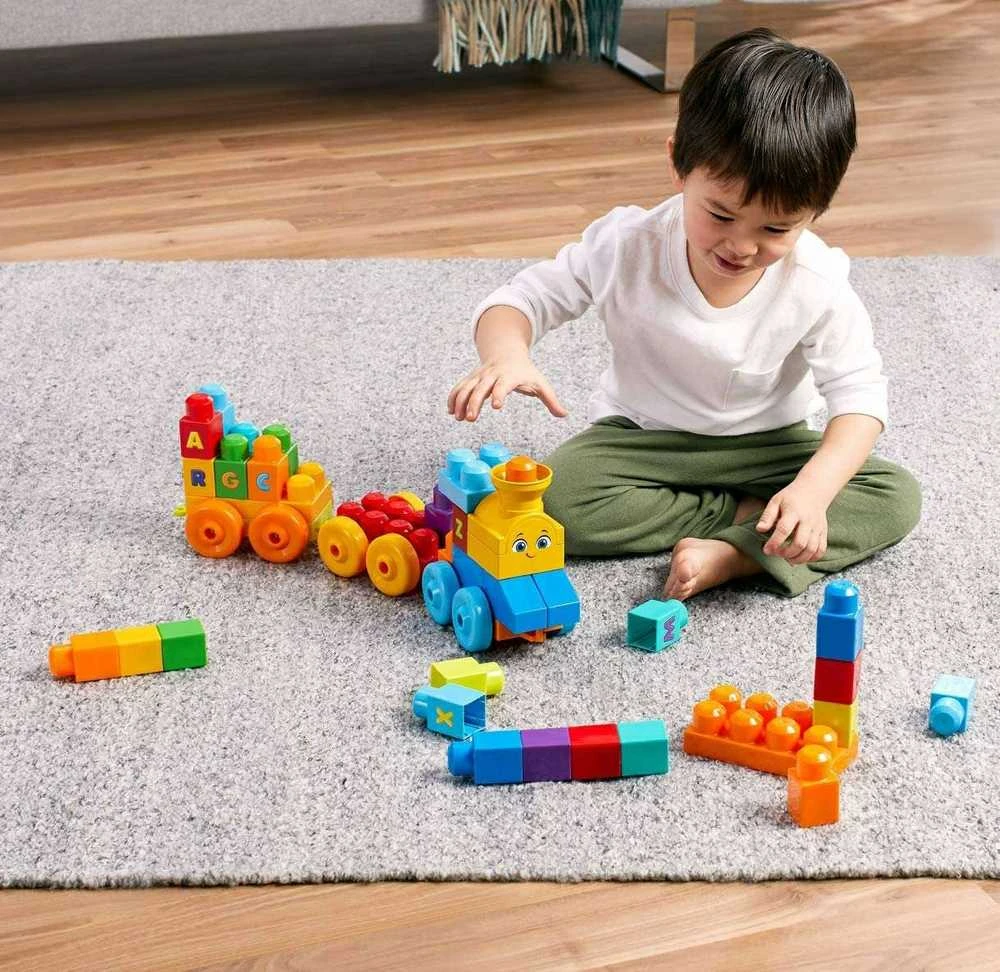 Rinkinys MEGA BLOKS ,,Grojantis traukinys" (50 det.)