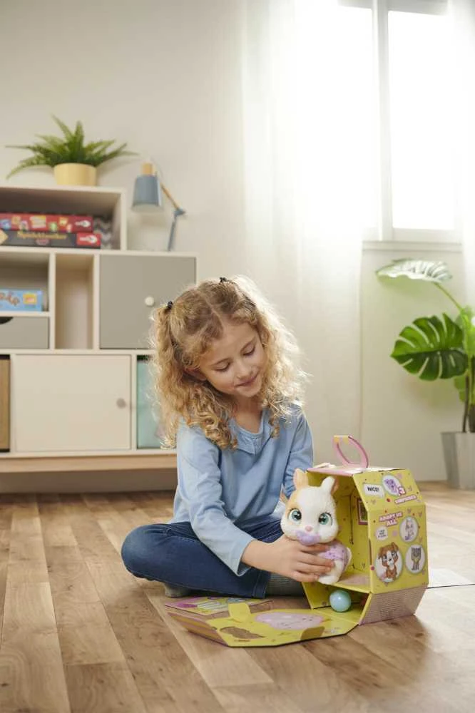 Triušiukas su vystyklais ir priedais Simba Pamper Petz