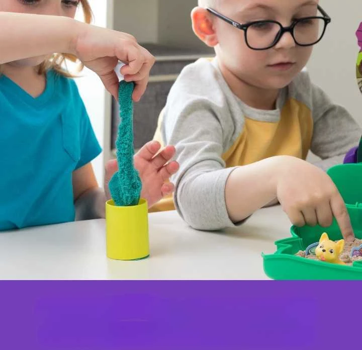 Spin Master KINETIC SAND LAGAMINAS ŠUNŲ PARKO RINKINYS + PRIEDAI