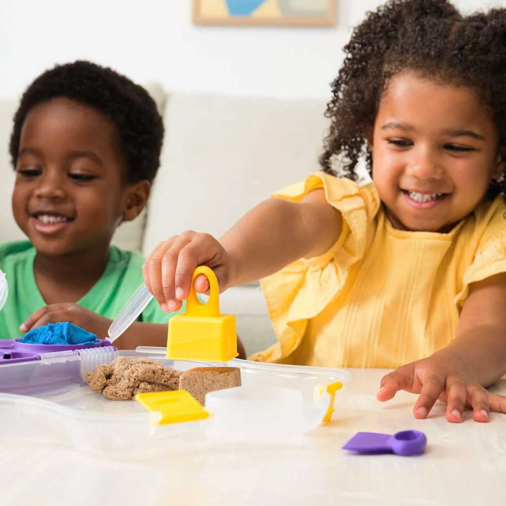 KINETIC SAND Rinkinys „Pilis“