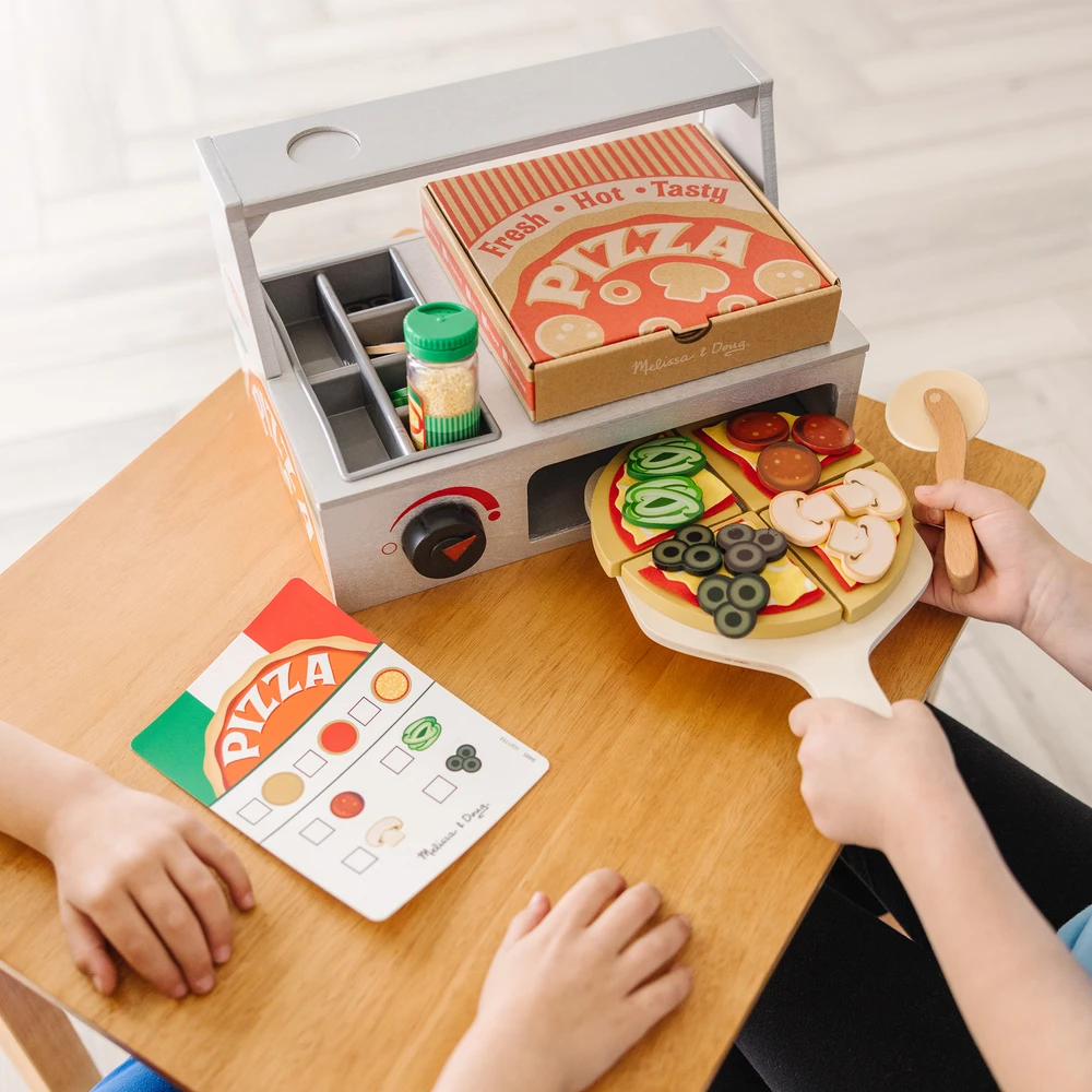 Spin Master MELISSA & DOUG žaidimų rinkinys „Top & Bake“ picos stalviršis