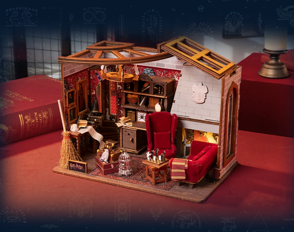Puremind Harry Potter Sulankstomas medinis modelis scena Pokój Bendra Gryffindor dėlionė 3D DIY
