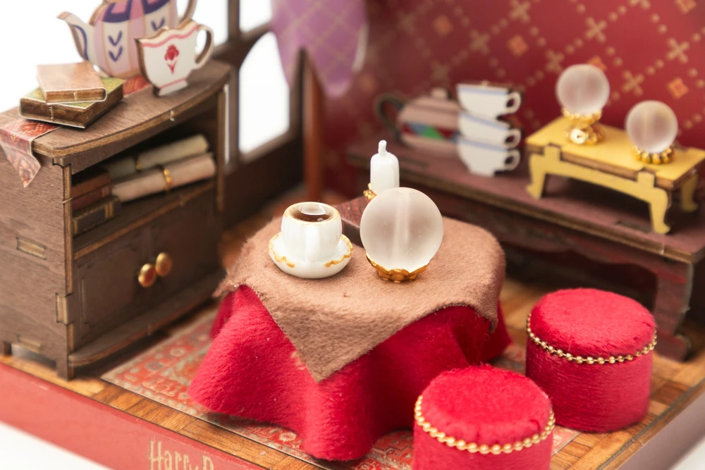 Puremind Harry Potter Sulankstomas medinis modelis scena Lekcje Wróżbiarstwa 3D DIY dėlionė