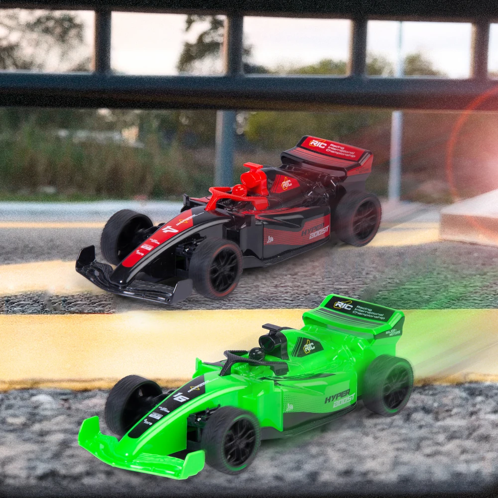 Dickie Rinkinys dwóch samochodów wyścigowych zdalnie sterowanych RC Speed Racers + Światła i pachołki