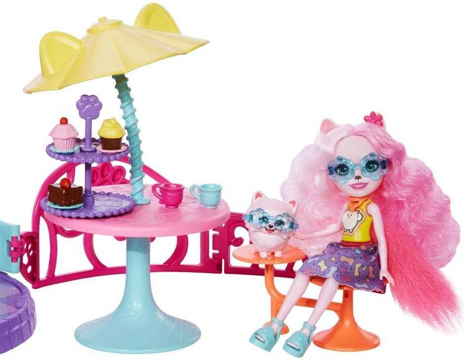 Enchantimals City namas
