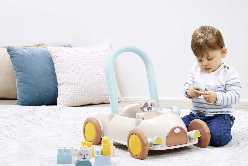 Stumiamų automobilių rinkinys su kaladėlėmis, 17 dalių, karvė, kačiukas