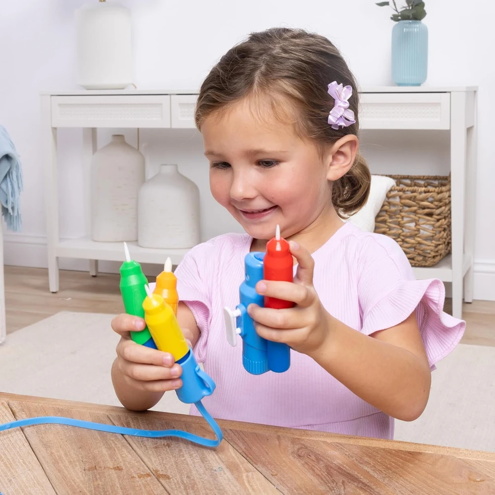 Vandeninių rašiklių ir purkštuvo rinkinys Vanduo WOW! Pen Pack 4 vnt.