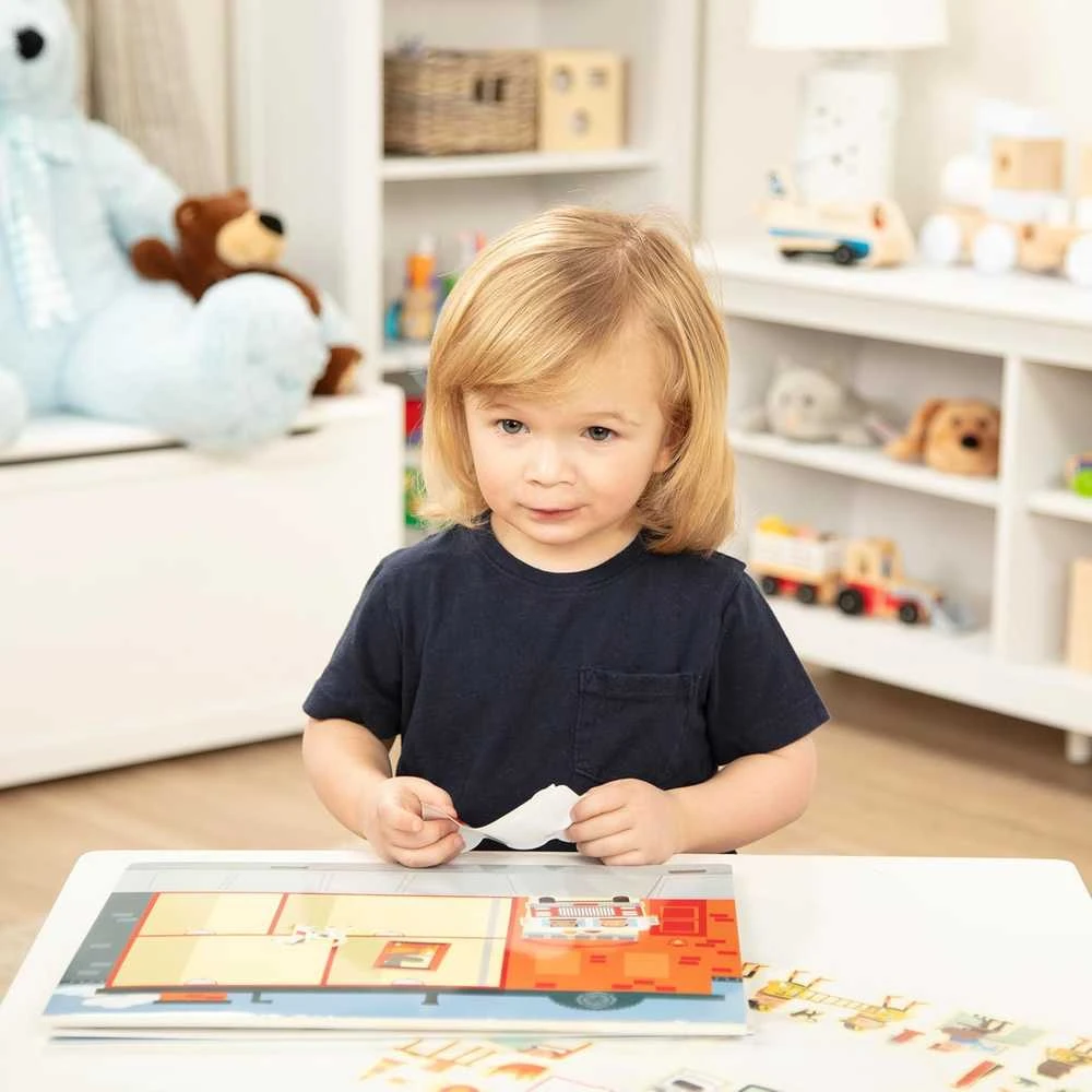 Sticker Pad Moje Miasto Rinkinys plansz i naklejek daugkartinio naudojimo Melissa & Doug