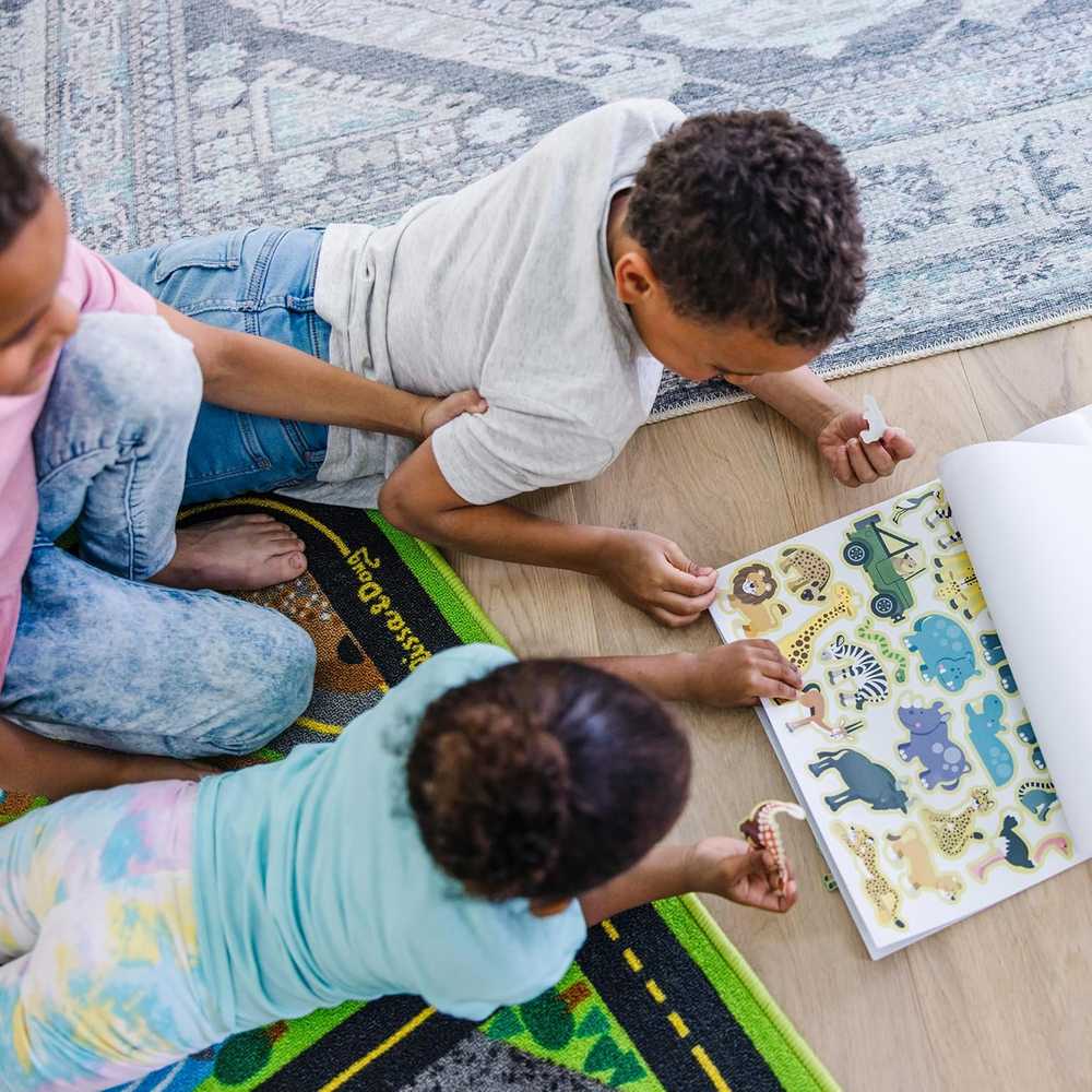 Daugkartinio naudojimo lipdukai Gyvūnai Aplinka Kraštovaizdžiai 150 vnt. Melissa&Doug